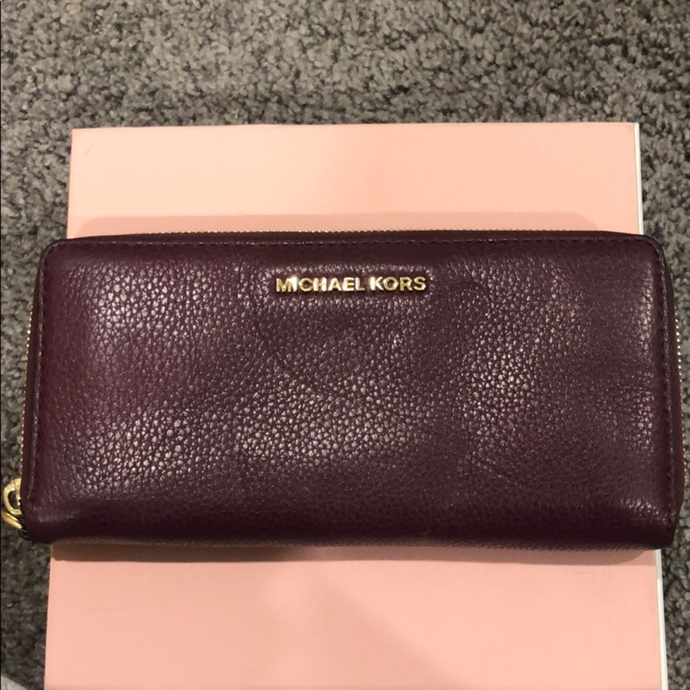 Micheal Kors Wallet